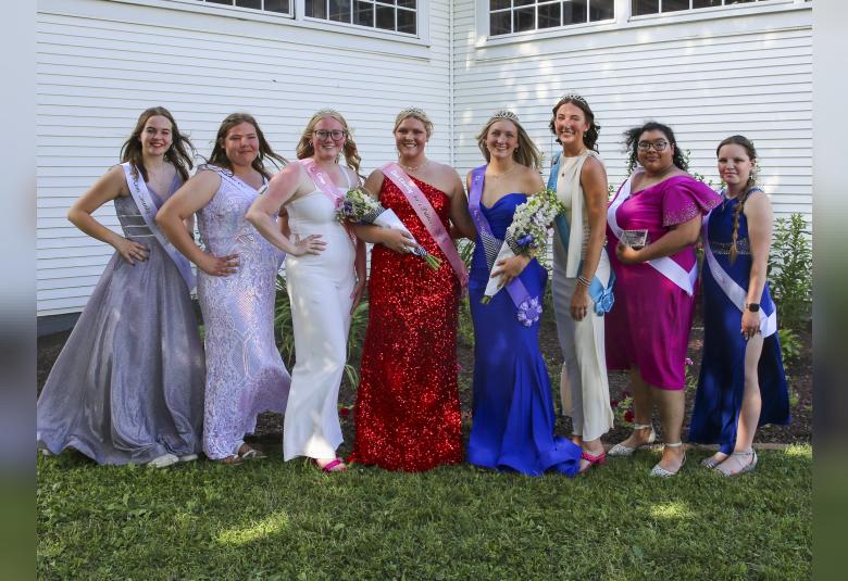 Linn-News - Staff Photo - Create Article